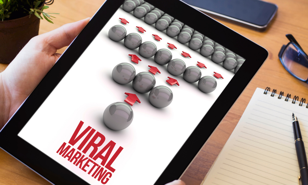 9 Bewezen virale marketingtechnieken die elke succesvolle marketeer volgt